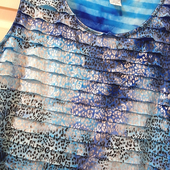 Only NINE, Large, Woman's Animal Print Layered Top - Picture 4 of 7